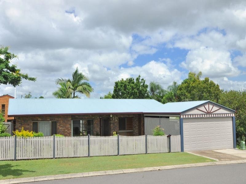 15 Kinsella Street, Belmont QLD 4153