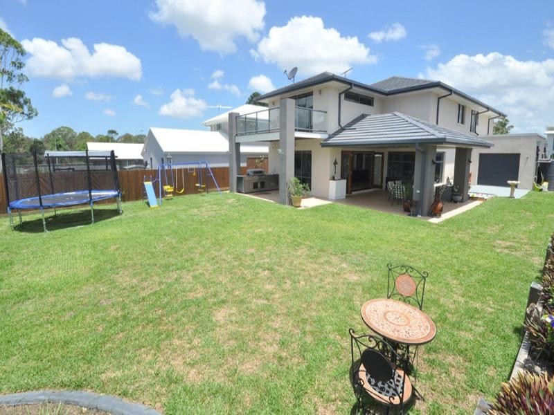 15 Gumdale Street, Wakerley QLD 4154