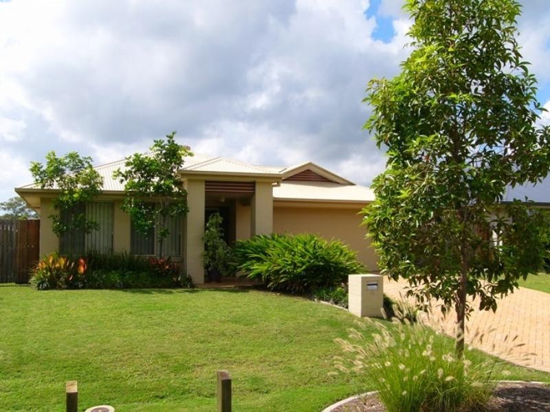 58 Red Gum Crescent, Wakerley QLD 4154