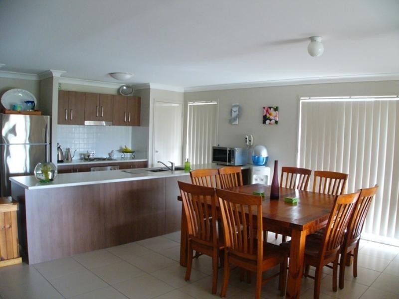 58 Red Gum Crescent, Wakerley QLD 4154