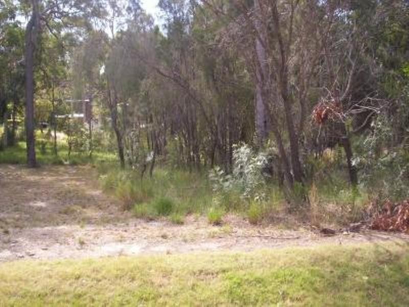 31 Barramundi Street, Macleay Island QLD 4184