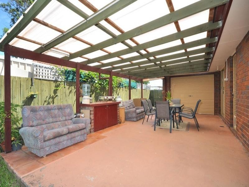 4 Welsby Street, Tingalpa QLD 4173
