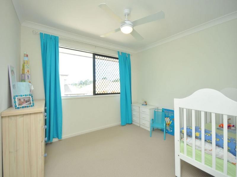 1 Treetop Place, Manly West QLD 4179