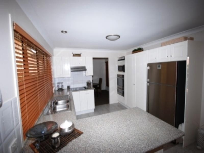 54 Marwood Street, Belmont QLD 4153