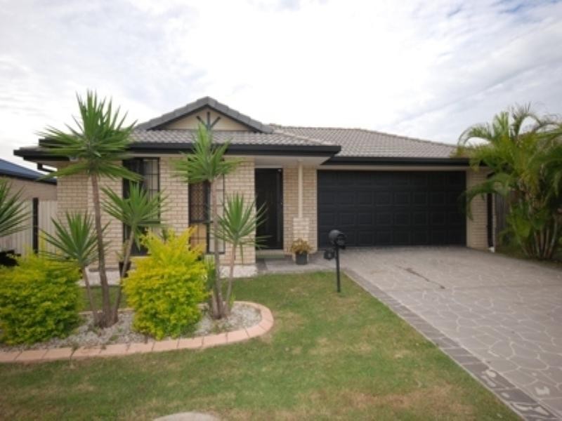 11 Lindsay Street, Hemmant QLD 4174