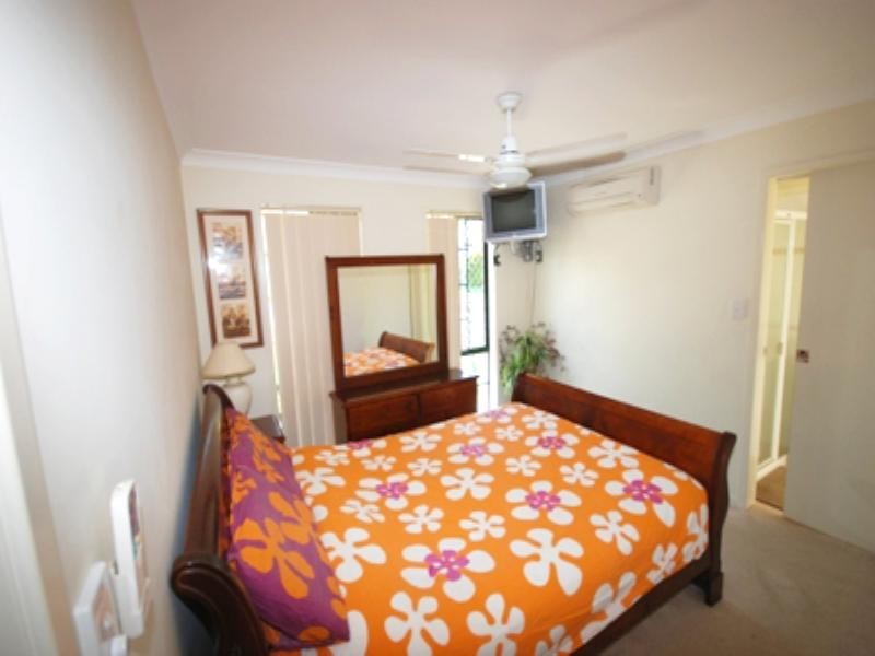 11 Lindsay Street, Hemmant QLD 4174