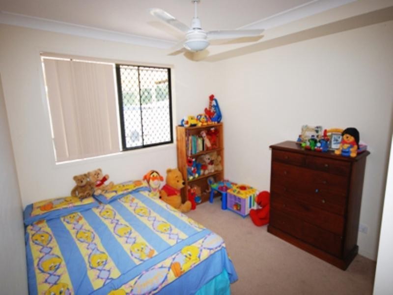 11 Lindsay Street, Hemmant QLD 4174