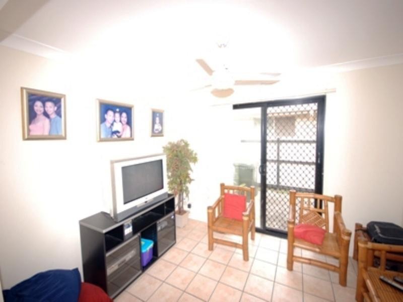 11 Lindsay Street, Hemmant QLD 4174