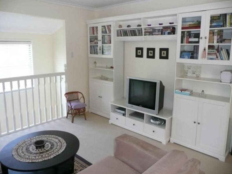 4 Kenmar Street, Wynnum West QLD 4178