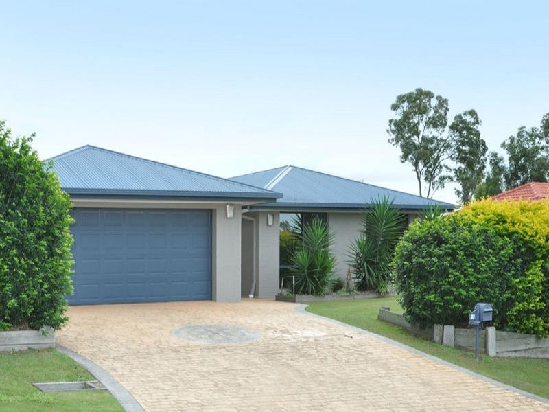 16 Lockwood Crescent, Manly West QLD 4179
