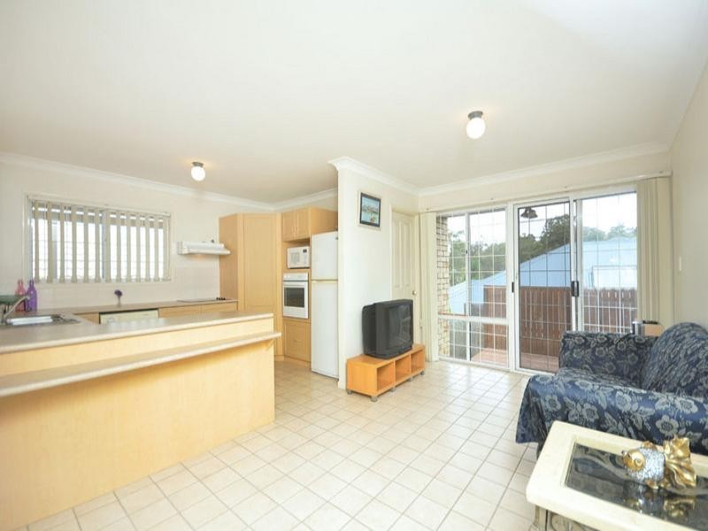14 Christina Place, Belmont QLD 4153
