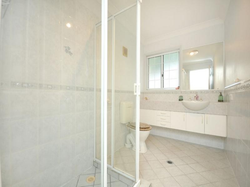 14 Christina Place, Belmont QLD 4153