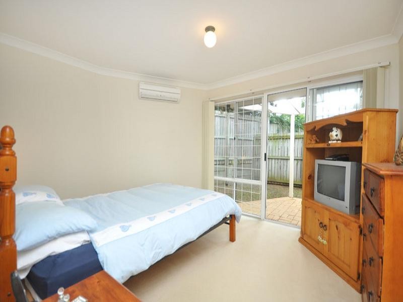 14 Christina Place, Belmont QLD 4153