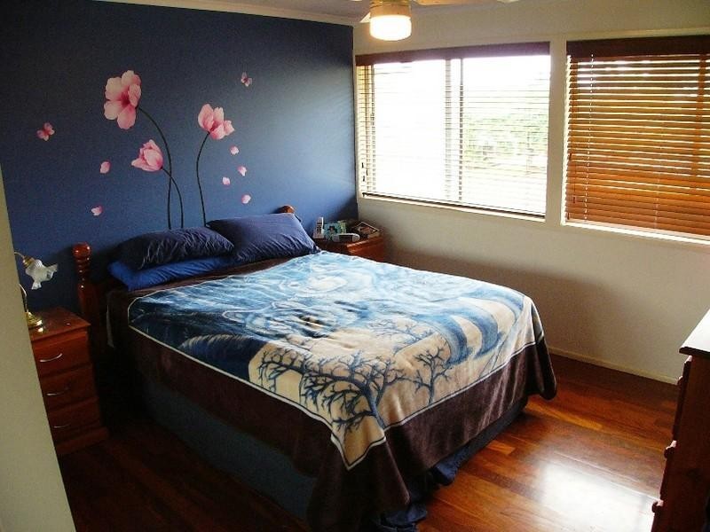 1 Lorelei Street, Manly West QLD 4179