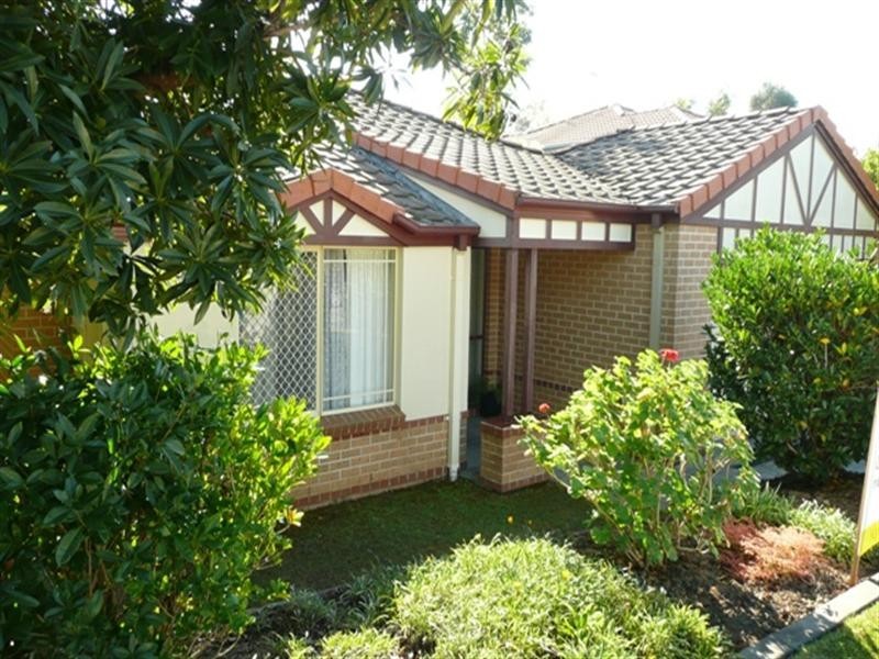 15 Matthews Way, Wakerley QLD 4154