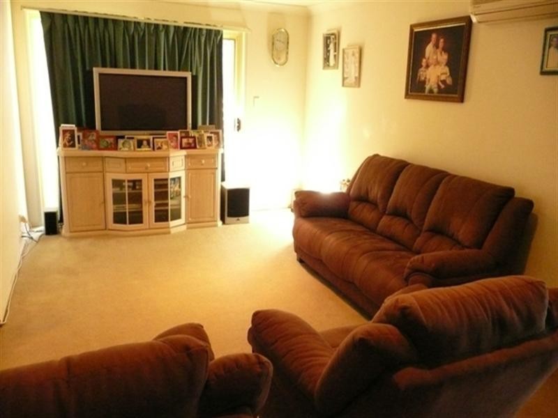 15 Matthews Way, Wakerley QLD 4154