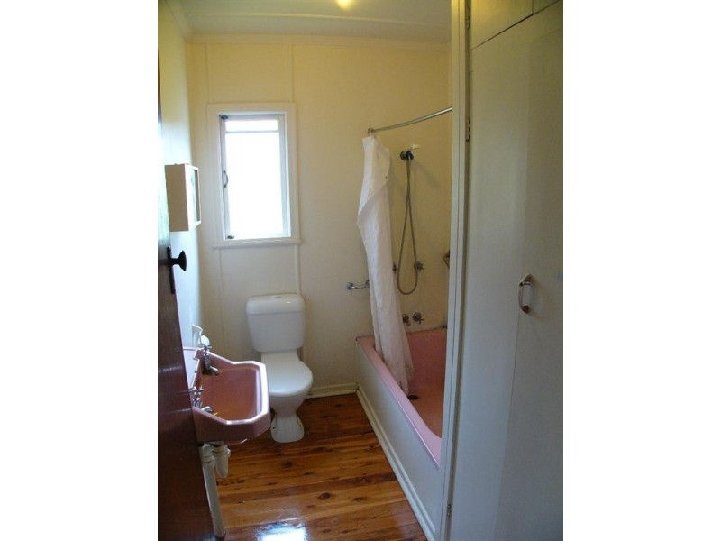 139 Selina Street, Wynnum QLD 4178