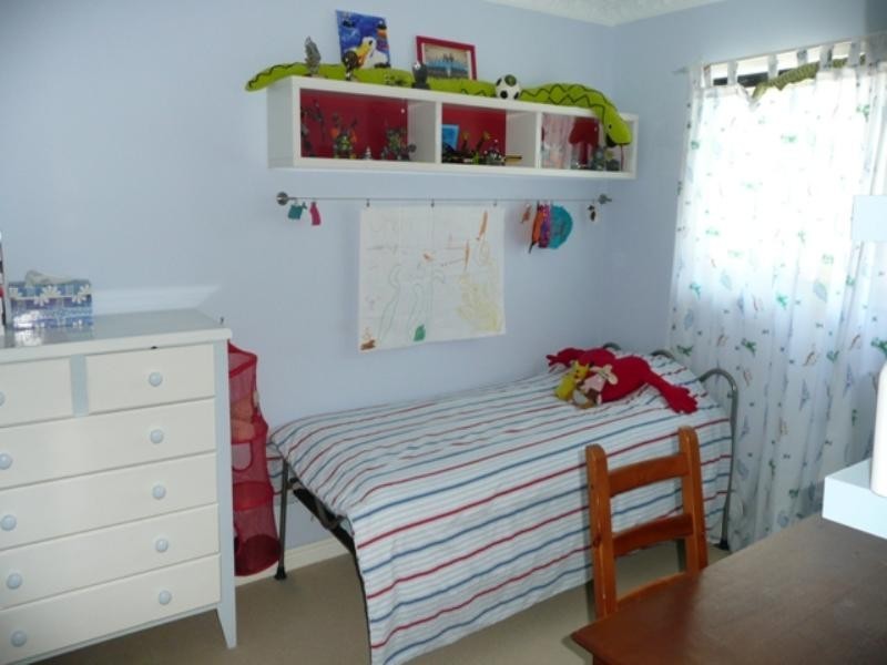 4 Kenmar Street, Wynnum West QLD 4178