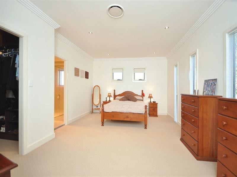 55 Friend Street, Wakerley QLD 4154