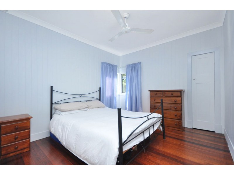 388 Bennetts Road, Norman Park QLD 4170