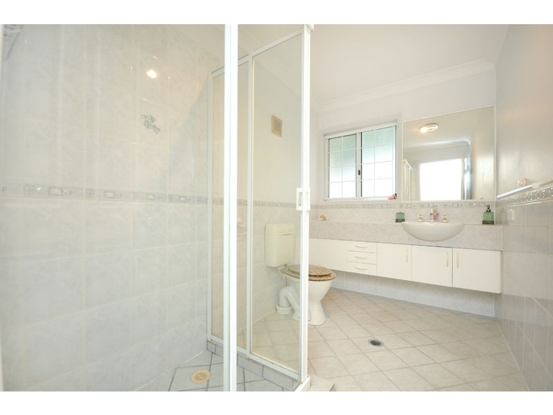 14 Christina Place, Belmont QLD 4153