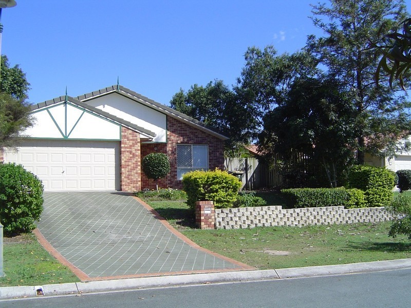 45 Matthews Way, Wakerley QLD 4154