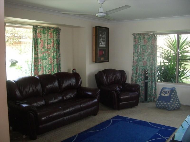 157 Torquay Crescent, Tingalpa QLD 4173