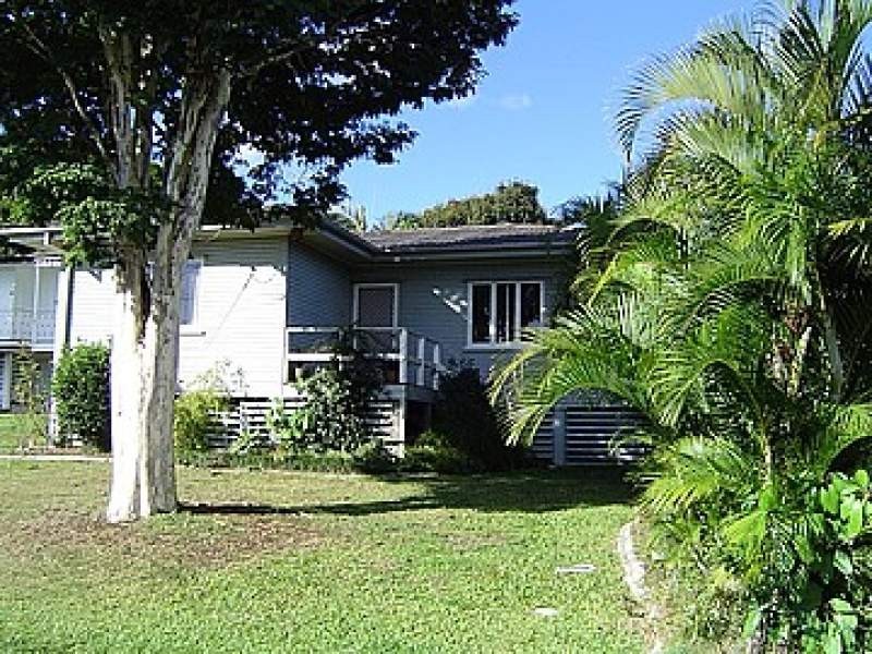 14 Selkirk Street, Tingalpa QLD 4173