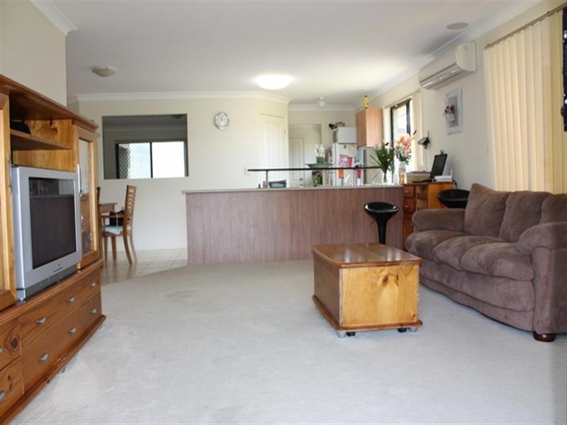 10 Ashcroft Close, Wakerley QLD 4154