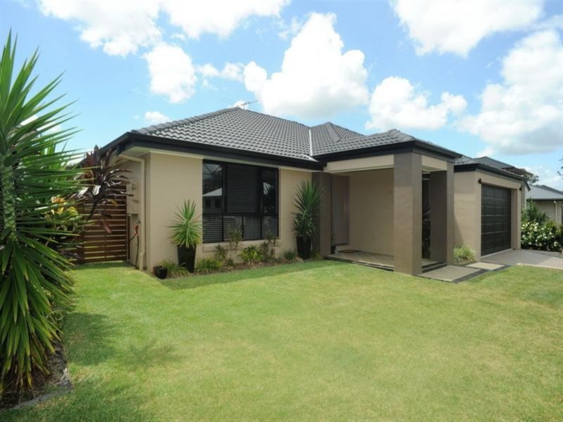 49 Brokenwood Crct, Gumdale QLD 4154