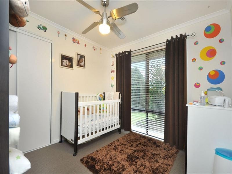 16 Lockwood Crescent, Manly West QLD 4179