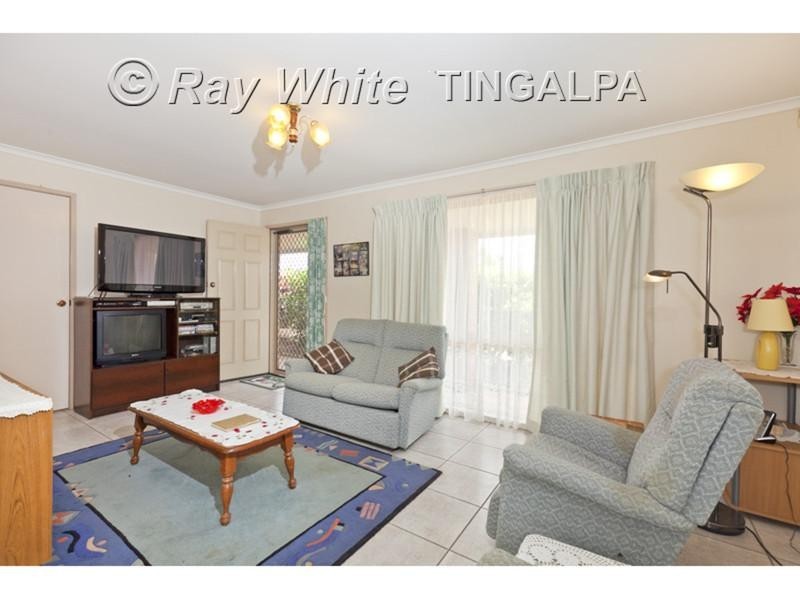 16 Warren Street, Wakerley QLD 4154