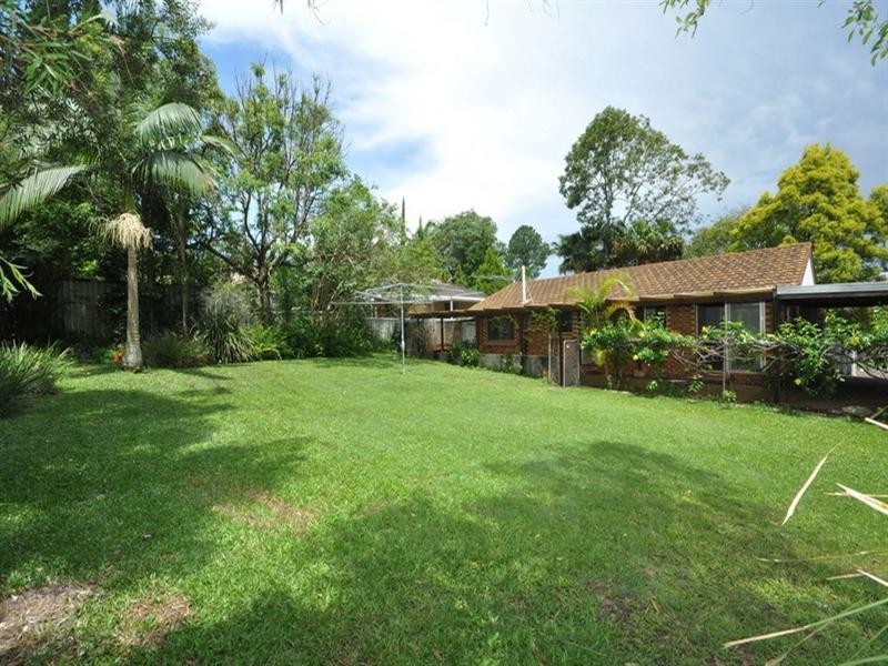 6 Majura Street, Belmont QLD 4153