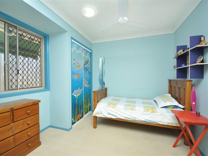 5 Friend Street, Wakerley QLD 4154