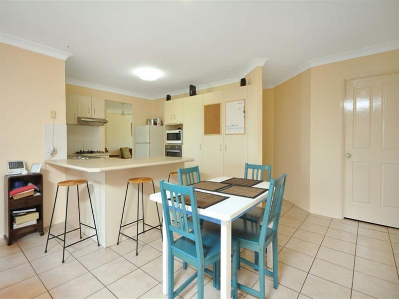 5 Friend Street, Wakerley QLD 4154