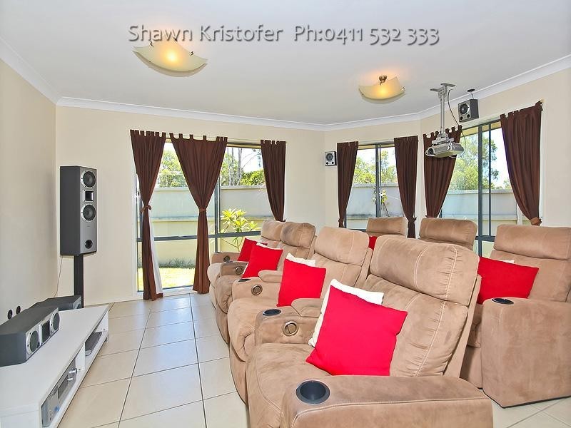 62 Wirra Circuit, Wynnum West QLD 4178