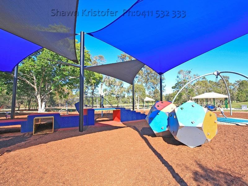 62 Wirra Circuit, Wynnum West QLD 4178