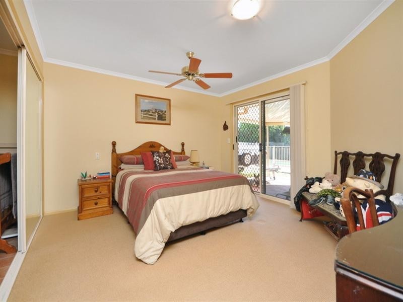 19 Claire Place, Wakerley QLD 4154