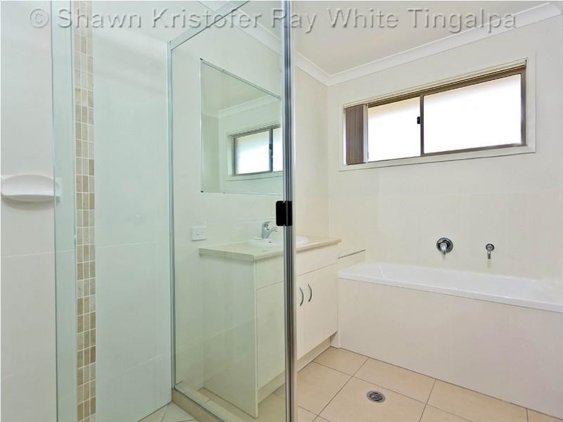 31 Barnham Street, Wynnum QLD 4178