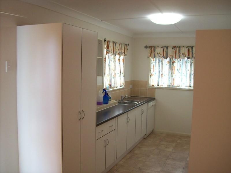 245 Kianawah Road, Wynnum West QLD 4178