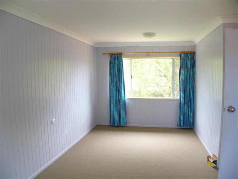 245 Kianawah Road, Wynnum West QLD 4178