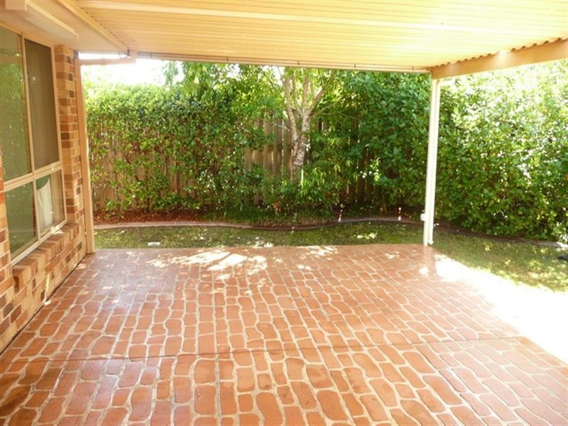 24 Isaacs Way, Wakerley QLD 4154