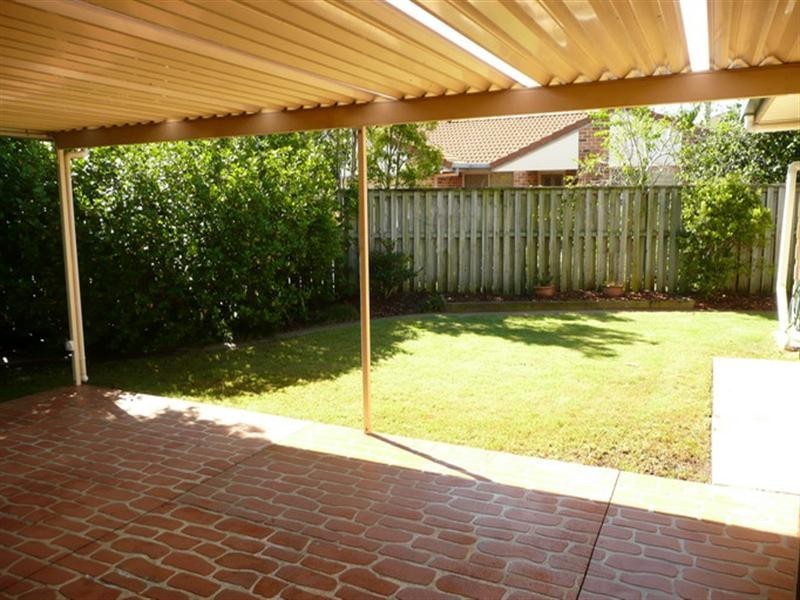 24 Isaacs Way, Wakerley QLD 4154