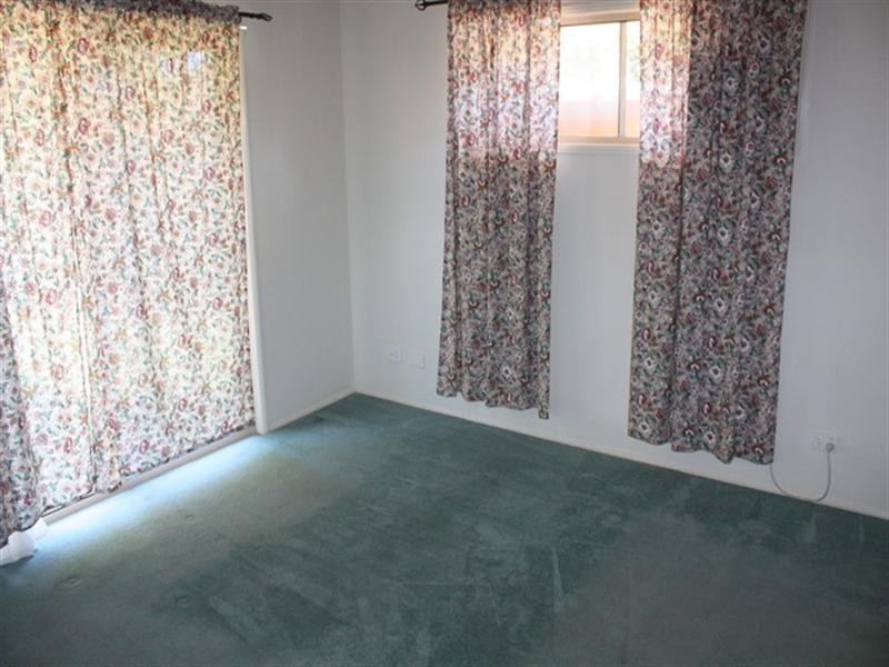 24 Isaacs Way, Wakerley QLD 4154