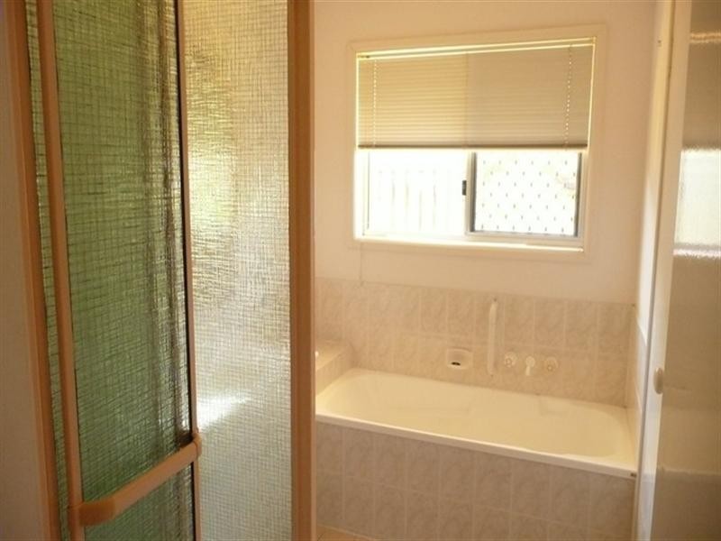 28 Monterey Circuit, Tingalpa QLD 4173