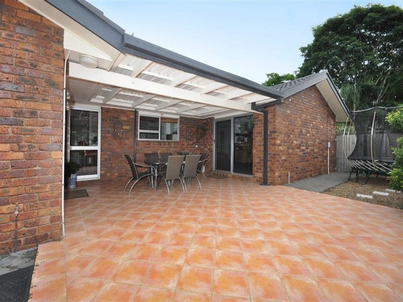 10 Jalanga Street, Belmont QLD 4153