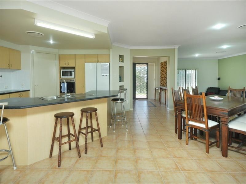 12 Highgreen Place, Thornlands QLD 4164