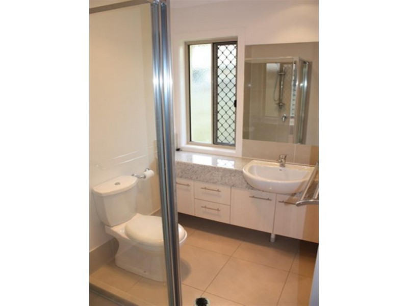 5 Lukla Street, Warner QLD 4500