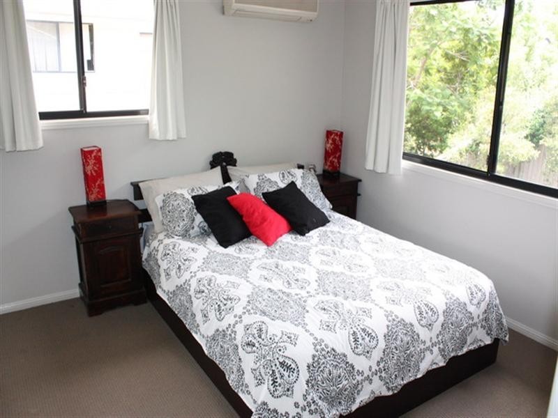 4/583 Wondall Road, Tingalpa QLD 4173