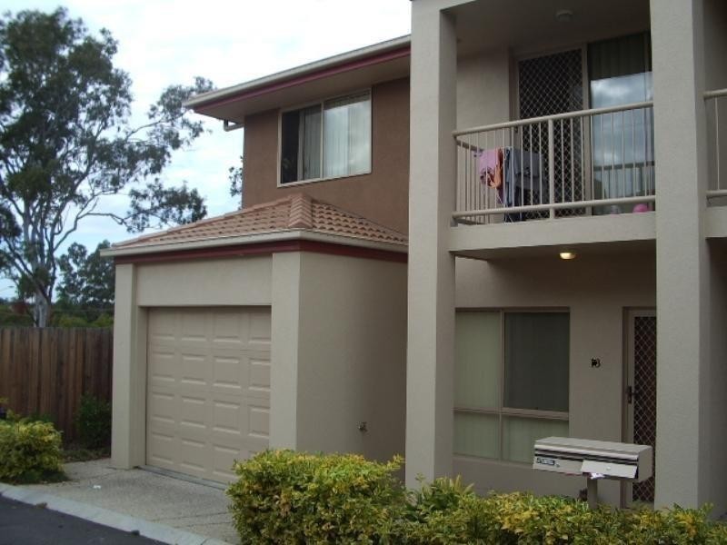 13/11 Hilltop Court, Carina QLD 4152